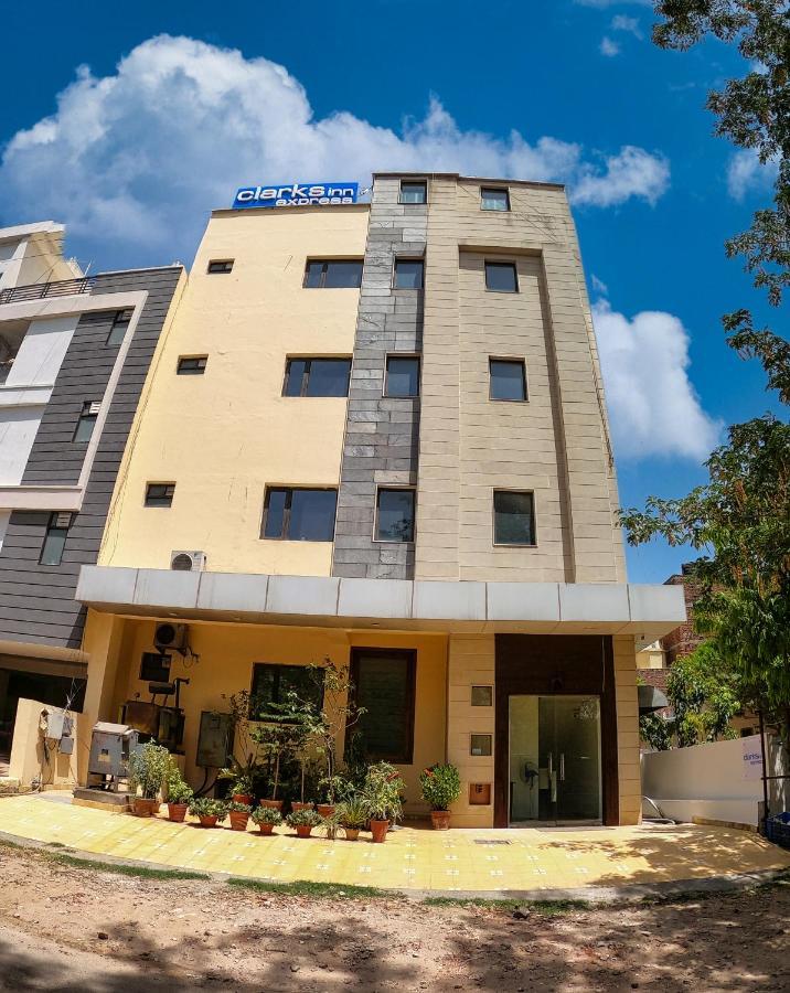 The Orion Express Hotel Jaipur Exterior photo